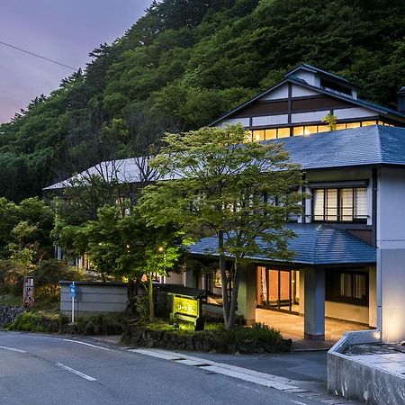 Takamiya Ryokan Yamanoki Yonezawa Exterior foto