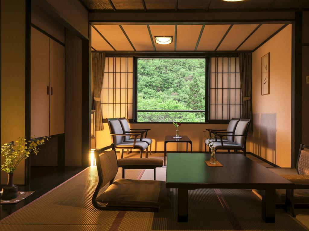 Takamiya Ryokan Yamanoki Yonezawa Exterior foto
