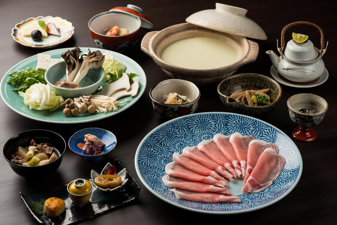 Takamiya Ryokan Yamanoki Yonezawa Exterior foto